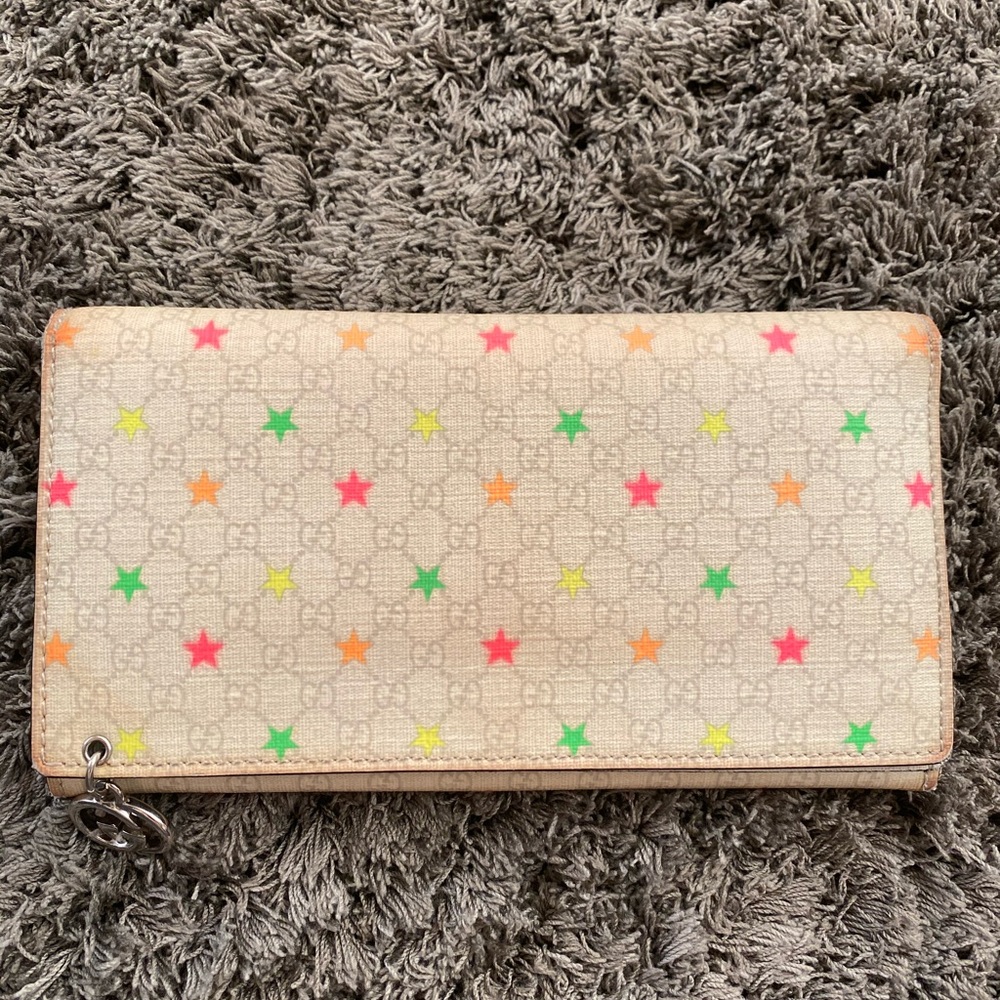 White Micro G G Supreme Stars Canvas